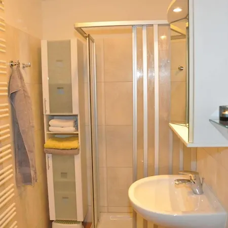 بيت للعطل Pur 3 *