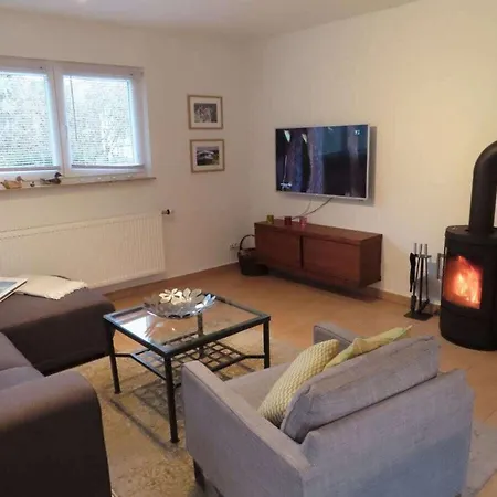 بيت للعطل Pur 3 زنغست